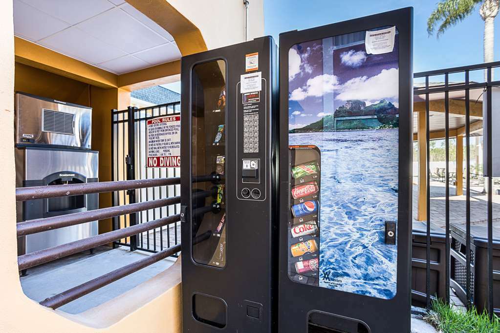 Quality Inn & Suites Heritage Park Kissimmee Amenities photo
